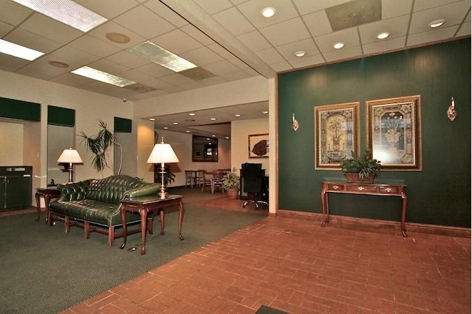 Springfield Inn Tn Dalaman gambar